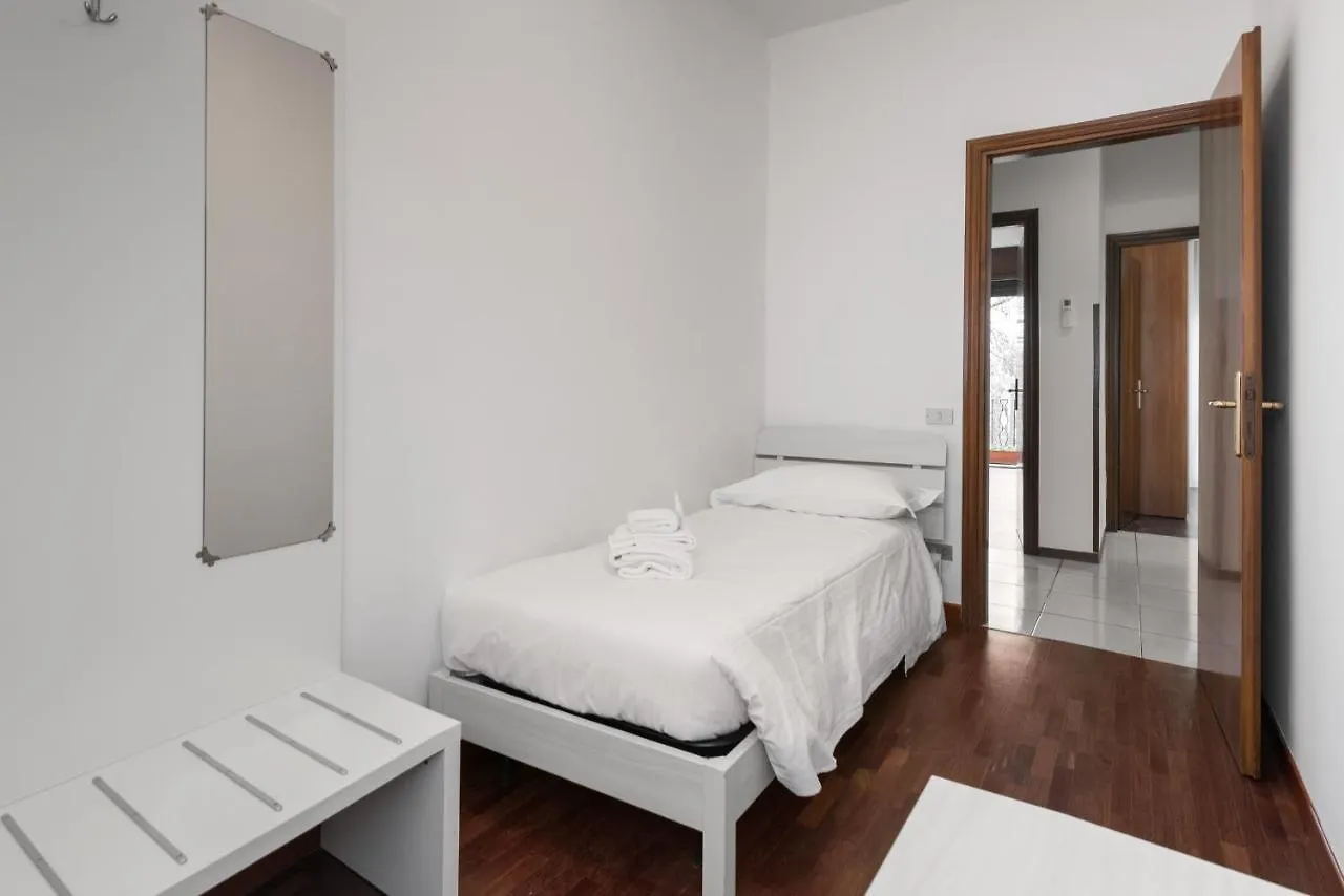 דירות ורונה Flats4Rent Lucia איטליה